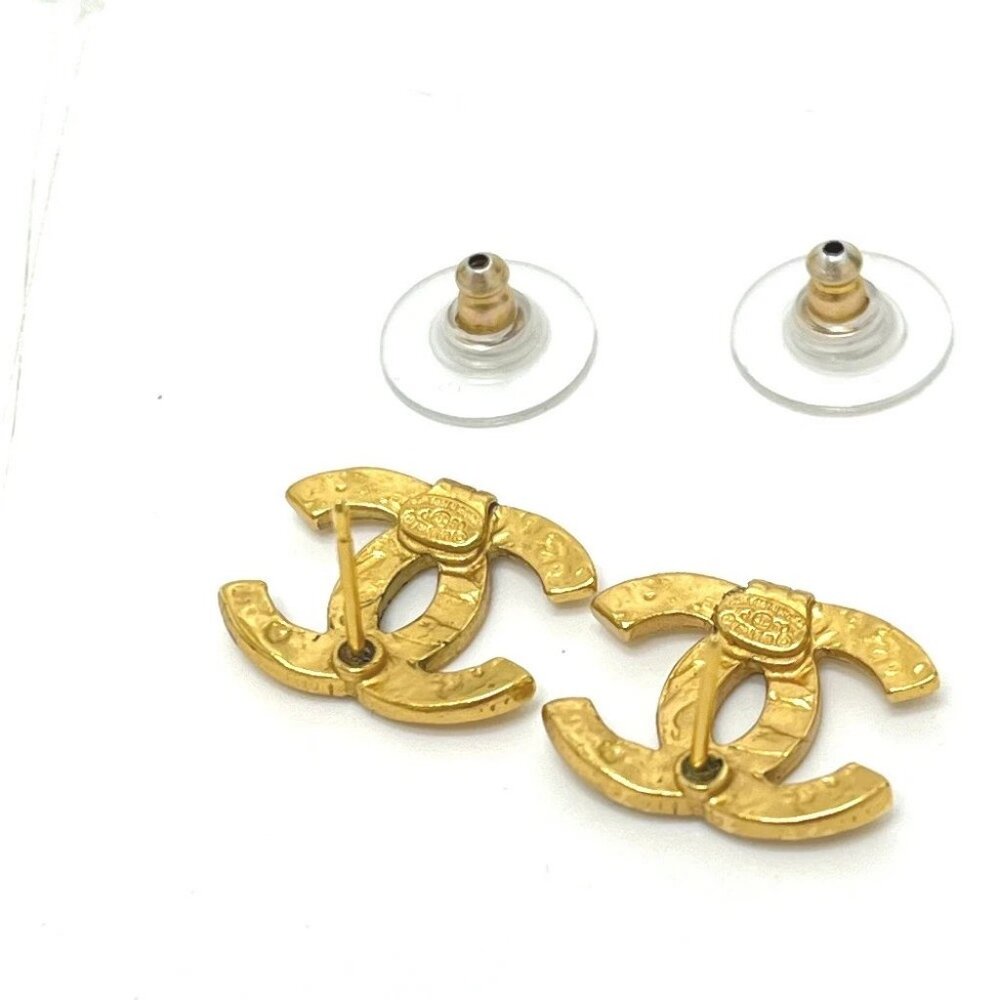 CHANEL A21124 03P CC Mark Accessories Pierce Metal Gold - Picture 2 of 5